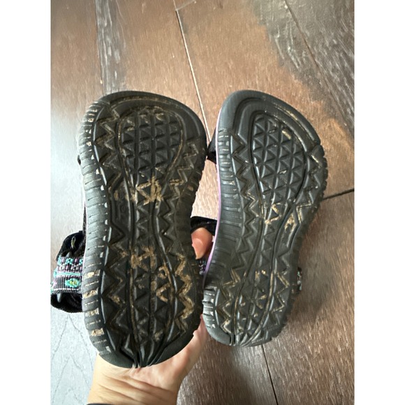 Teva Hurricane Kids Sandals Purple Black Tribal Print Outdoor Sport Size 9 - Picture 5 of 5